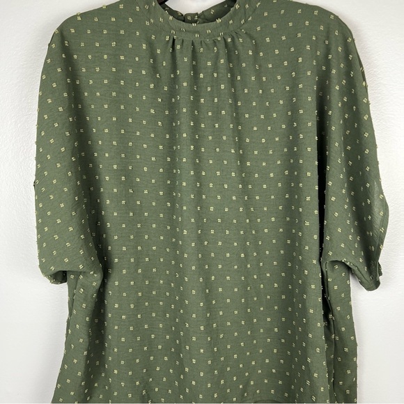 Army Green High Neck Blouse Size Large Dobby Dot 3/4 Sleeve Boho Top - Picture 3 of 7